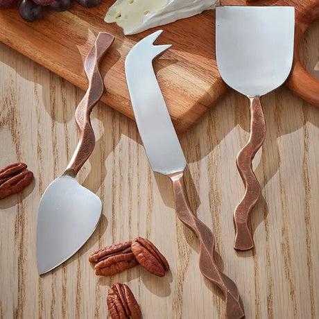 Tag Evie Cheese Utensil